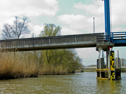 Fietsbrug over het Wantij. Copyright Henk van de Graaf.