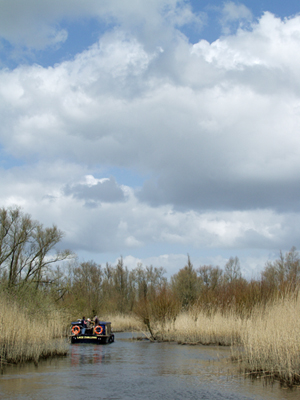 Fluisterboot Biesboschmuseum. Copyright HenkvandeGraaf/www.stockburo.nl