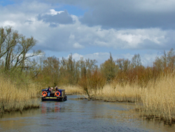 Fluisterboot in het Gat van Beneden Petrus.